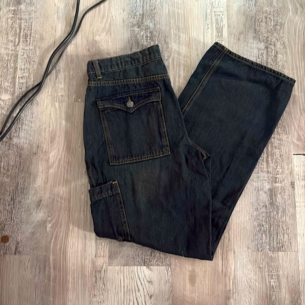 Forever 21 black straight leg jeans